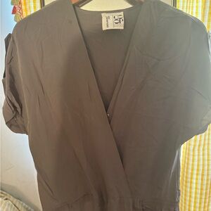 100% Twelfth Street by Cynthia Vincent Gray Jumpsuit - Size Small